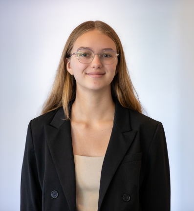 Charting Her Path with Support from the Cooke Scholar Community: Mazzi Moore Reflects on Her First Semester at MIT